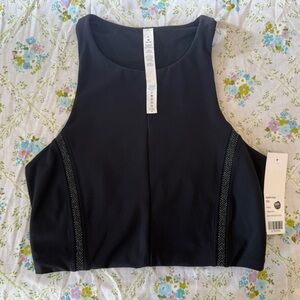 Lululemon Lab crop Bra top black Spark Bra size 8 NWT